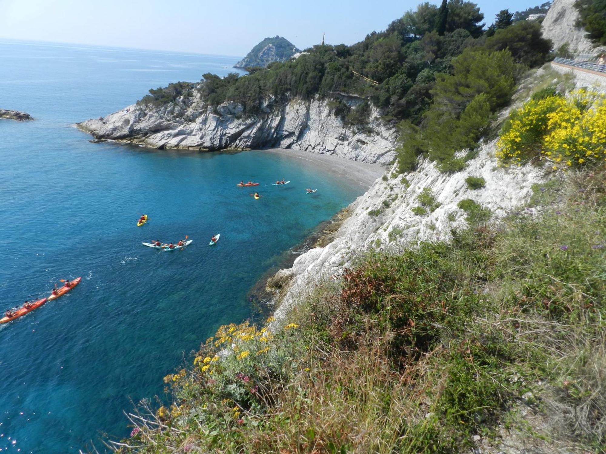 Il Giardino Sull'Isola - Appartamento - Bergeggi Esterno foto