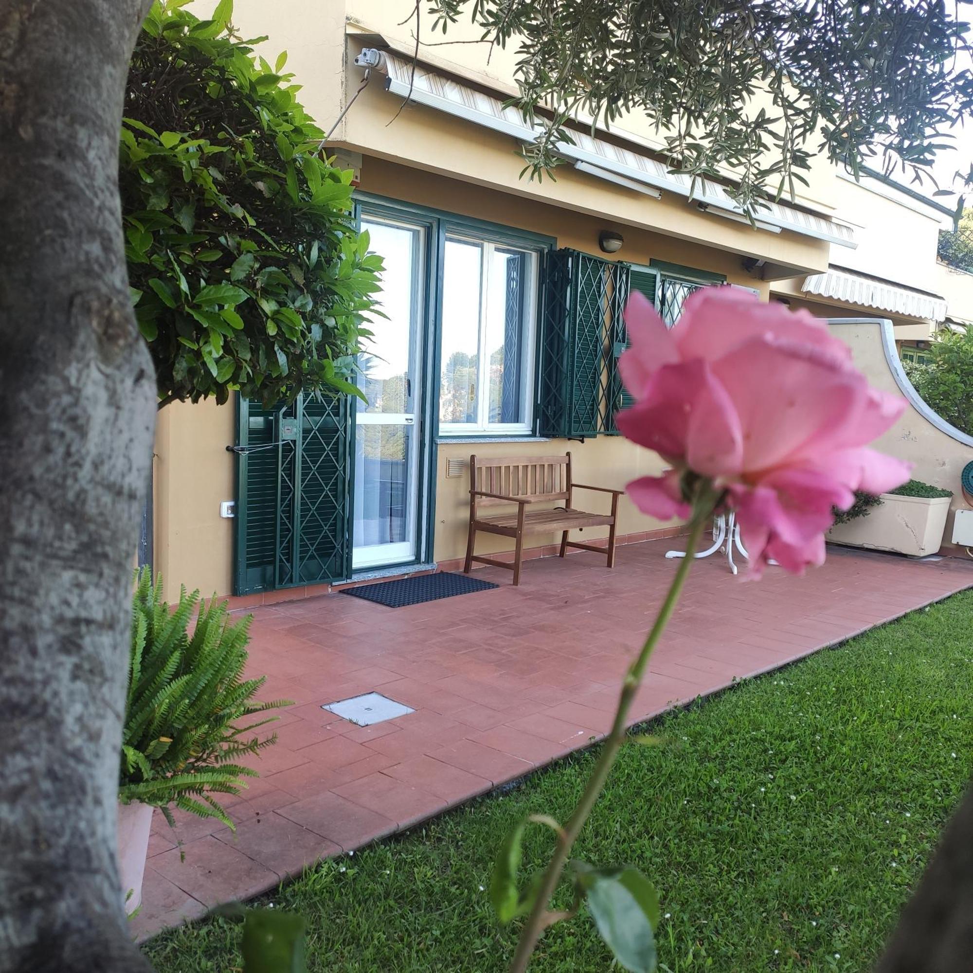 Il Giardino Sull'Isola - Appartamento - Bergeggi Esterno foto